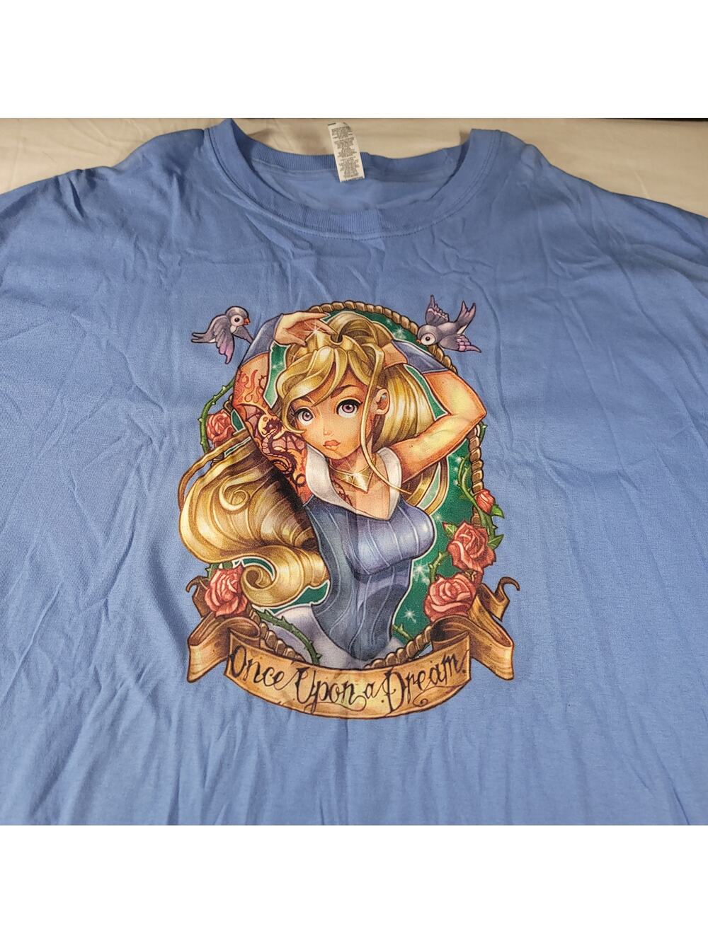 Once Upon A Dream M&O Gold Short Sleeve Graphic T-Shirt Mens Size XL Blue